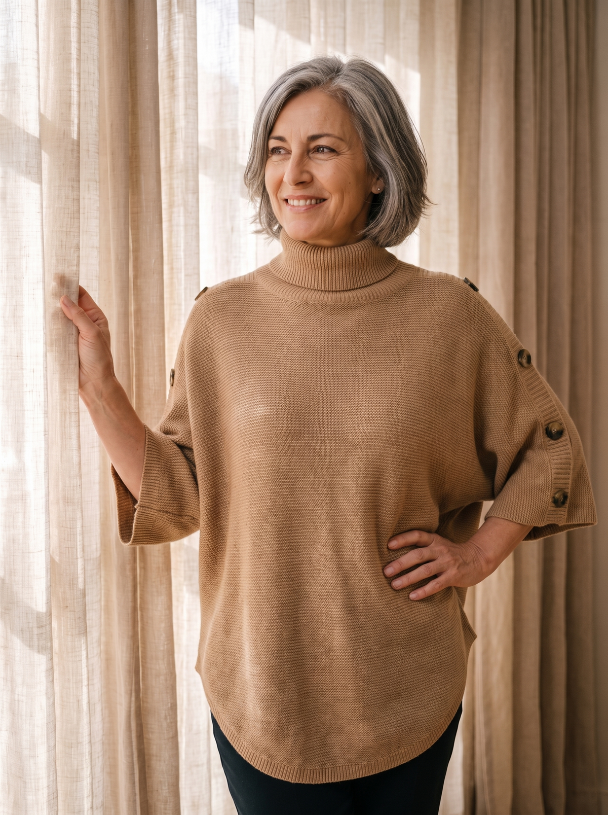 Maglia Poncho da Donna con Collo Alto e Maniche Corte
