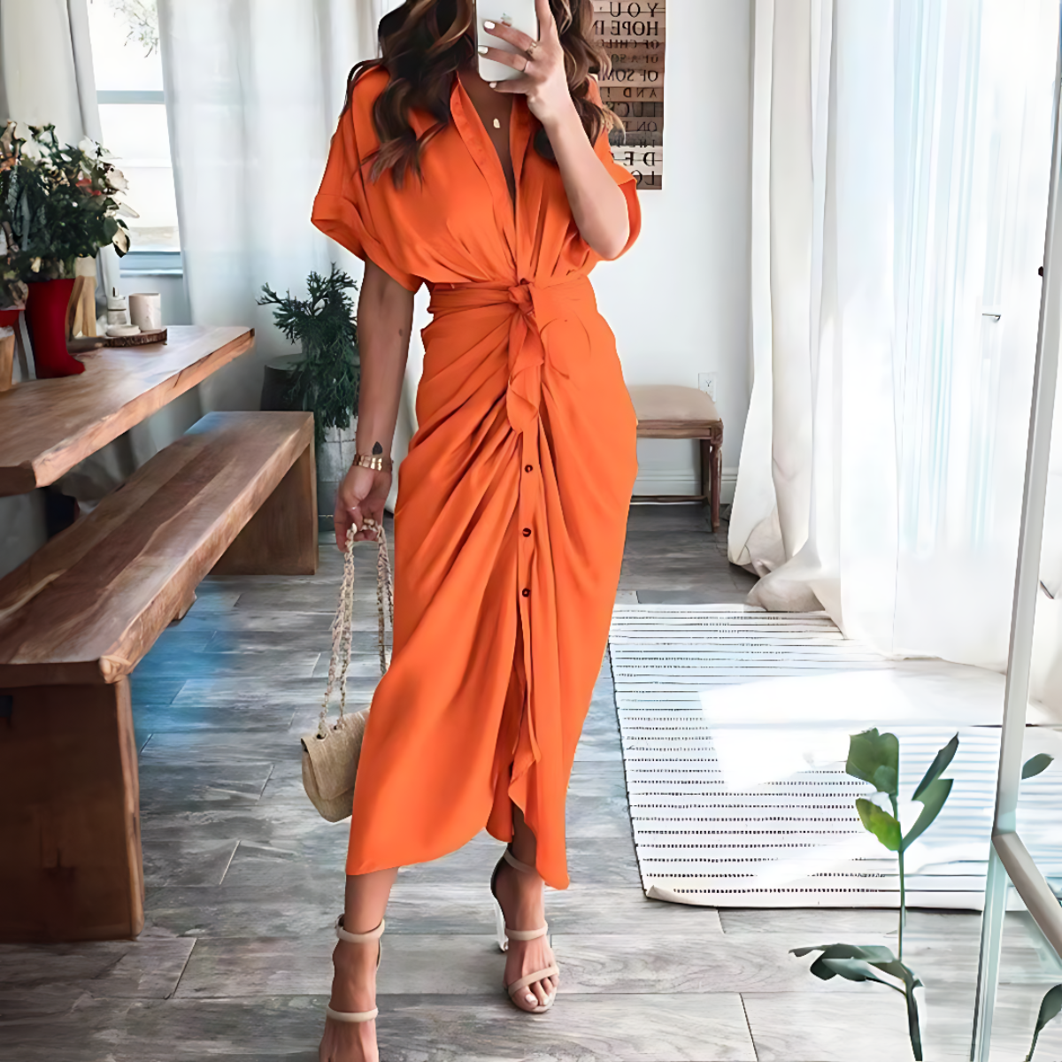 Elegante Abito con Rouches