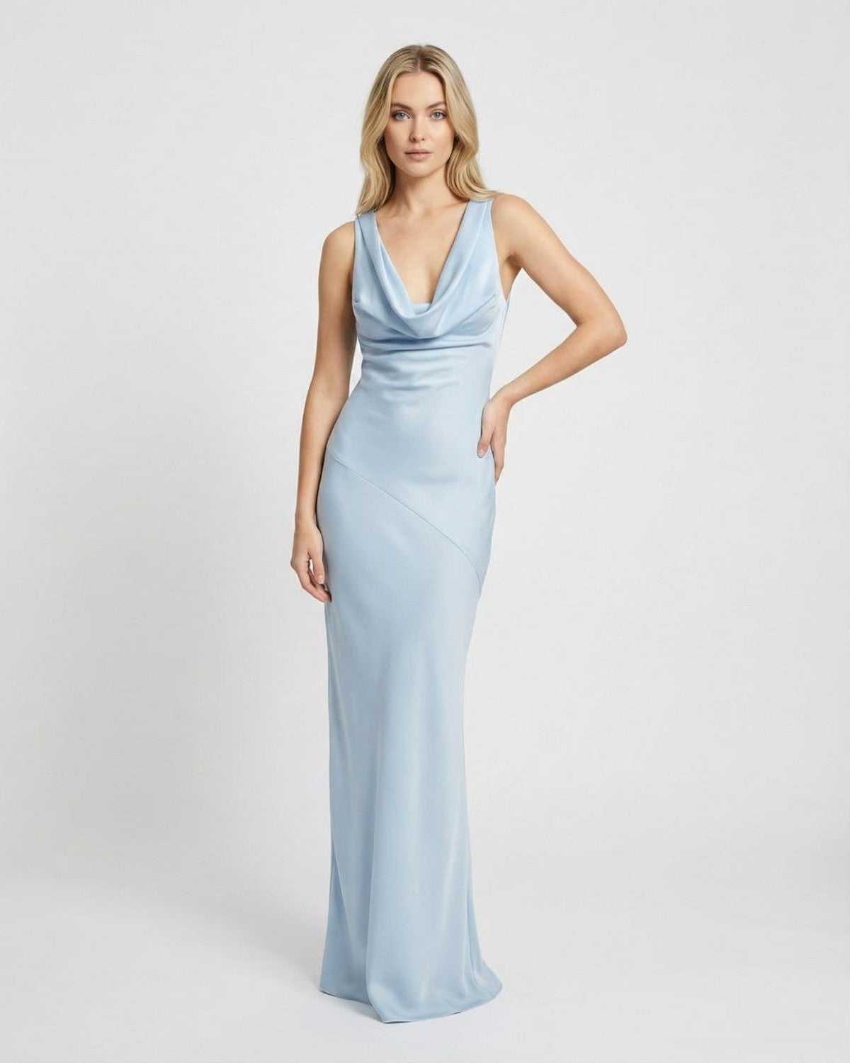 Robe longue bleu céleste