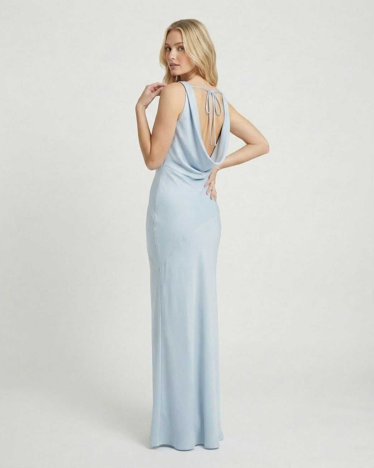 Robe longue bleu céleste