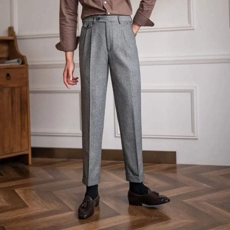 Elegant Men's High-Waisted Trousers with Double Pleat and Straight Leg