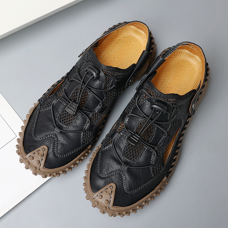 Herresandaler med lukket tå og bagrem