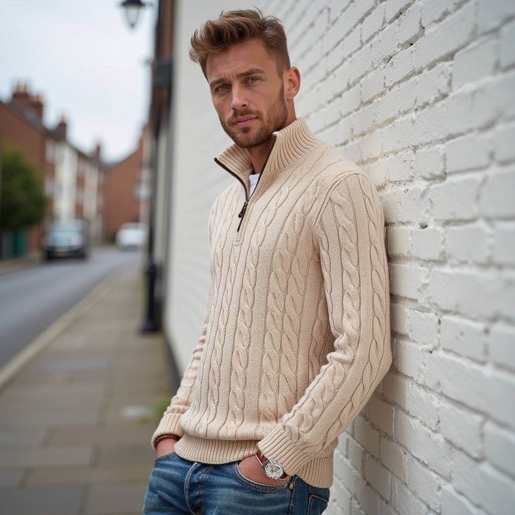 Maglione Uomo a Trecce con Collo Alto e Mezza Zip